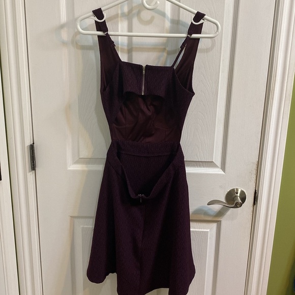 Bluenotes Cut Out Back Burgundy Black Party Semi Formal Dress Size Small Fall - Picture 3 of 10